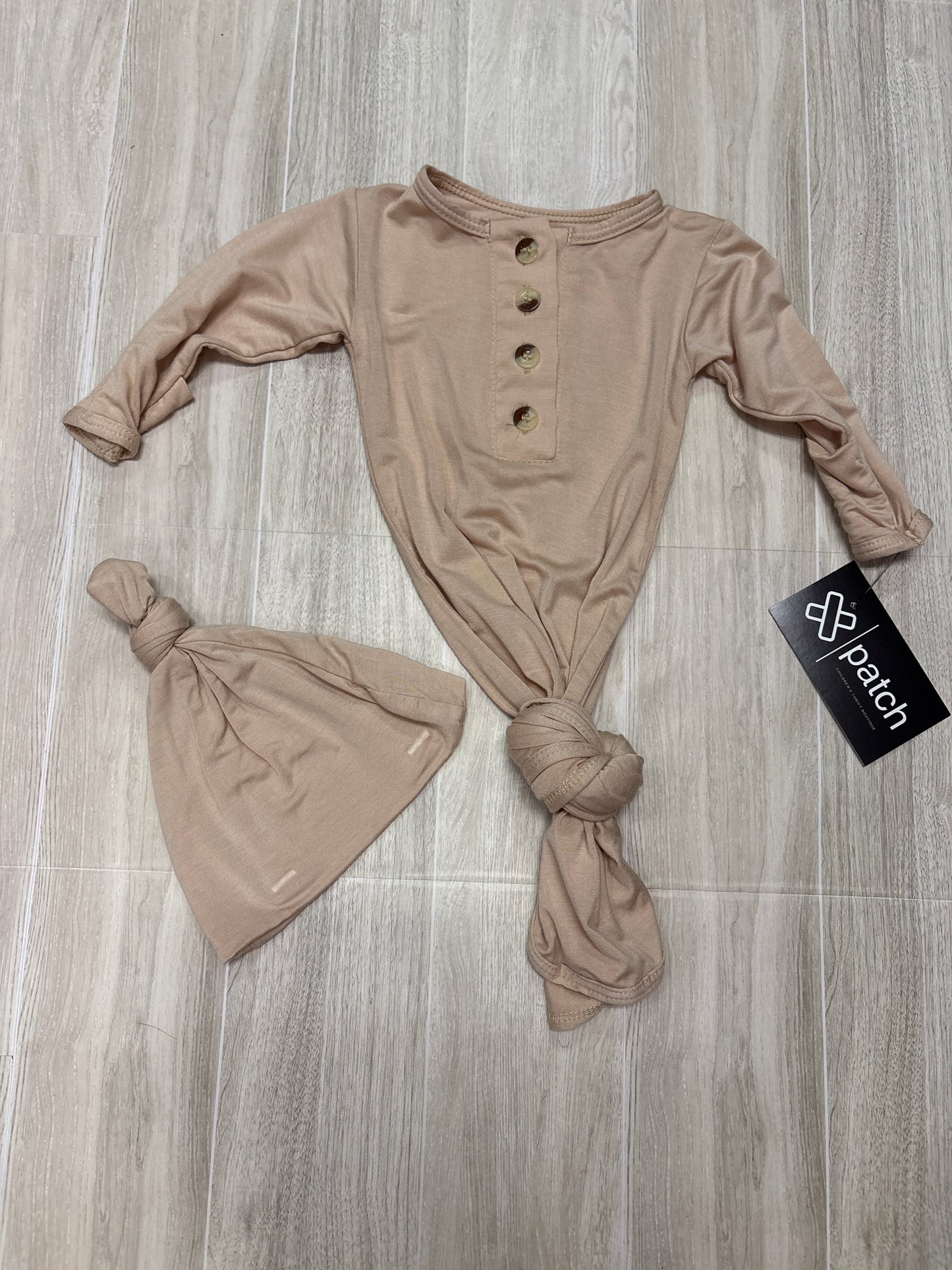 0-3m Stroller Society Beige Gown + Hat