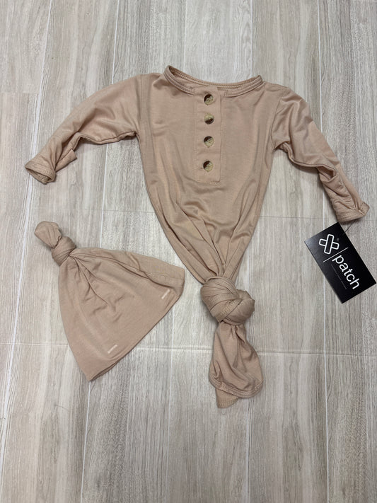 0-3m Stroller Society Beige Gown + Hat
