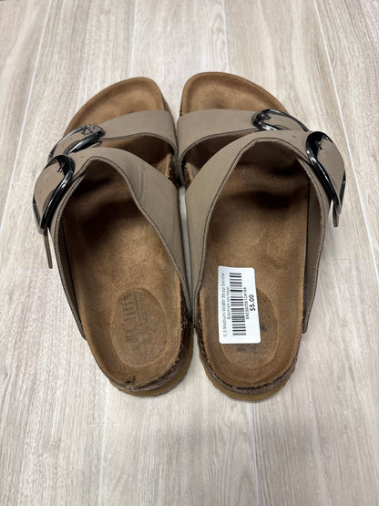 6.5 Medium Width Strap Sandal - Blemish on Heel