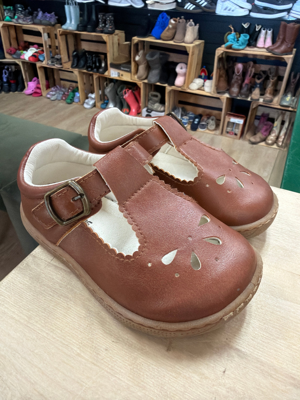 8c Brown Mary Jane Velcro Shoes