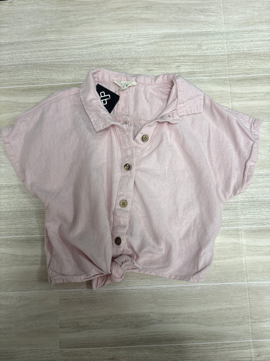 6 Pink Button Crop Shirt