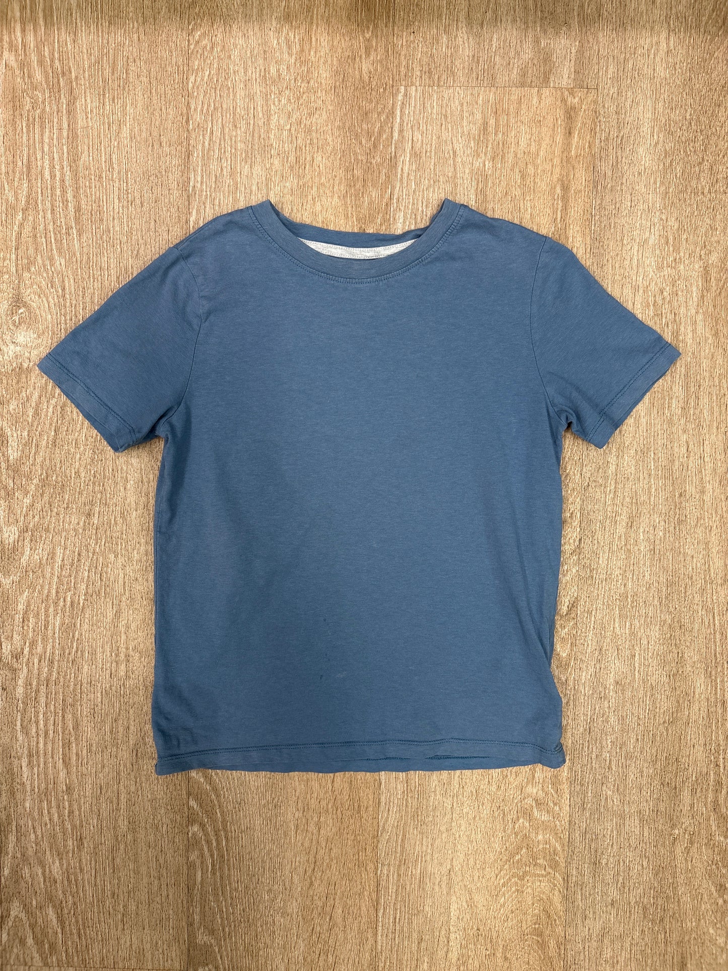 8/10 Dusty Blue Basic Shirt