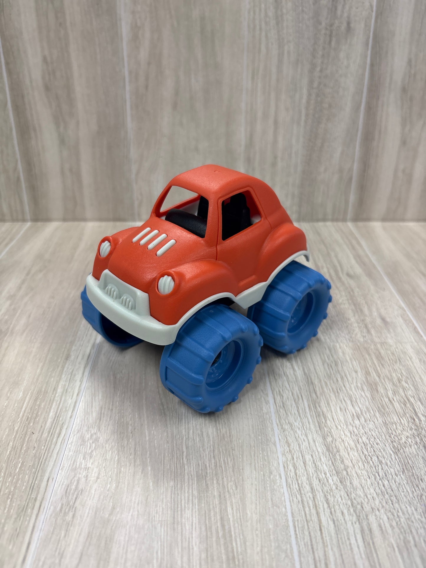 Toy - Giggle Scape - Red Car