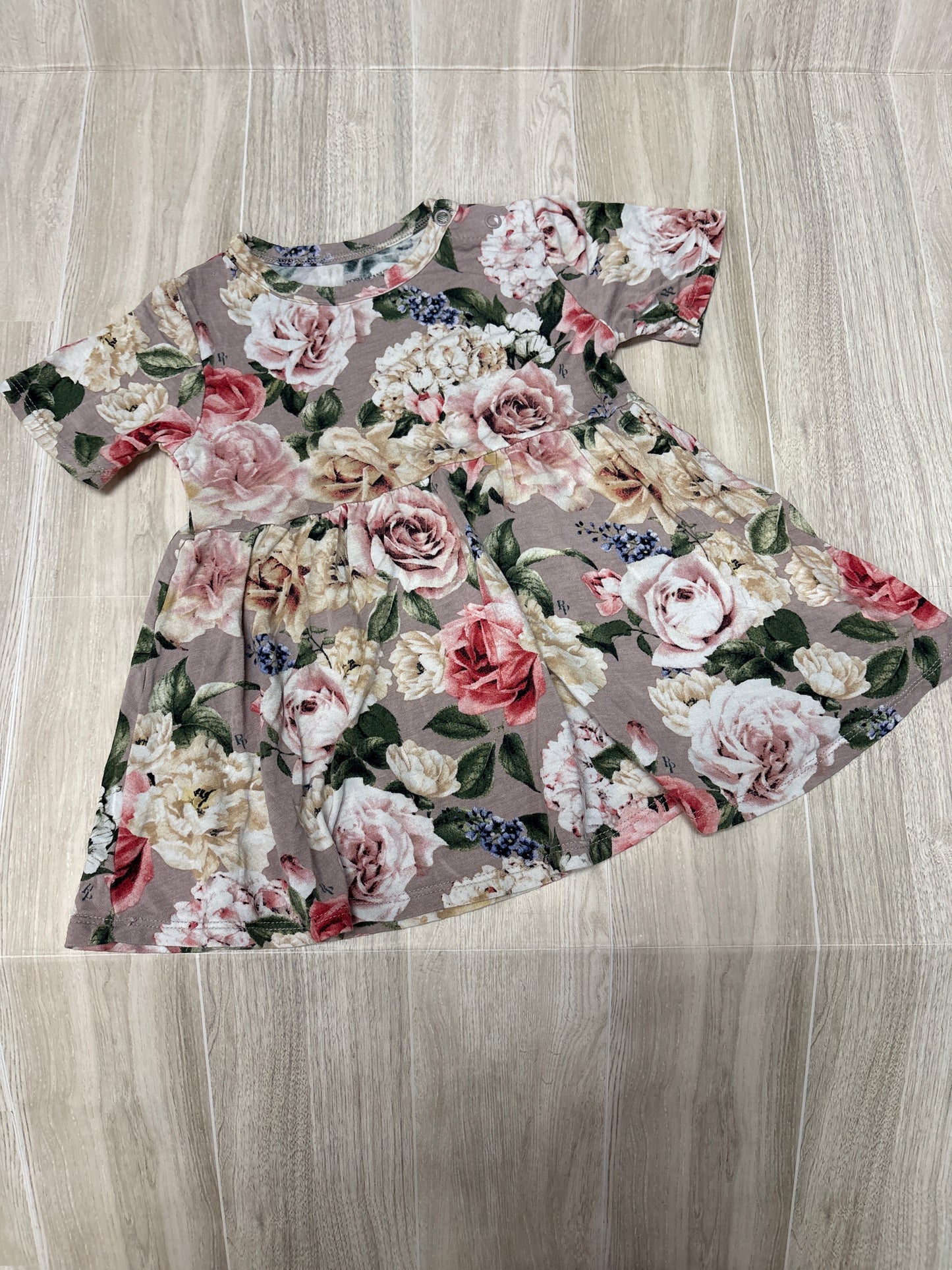 2T Posh Peanut Beige Tan Floral Top