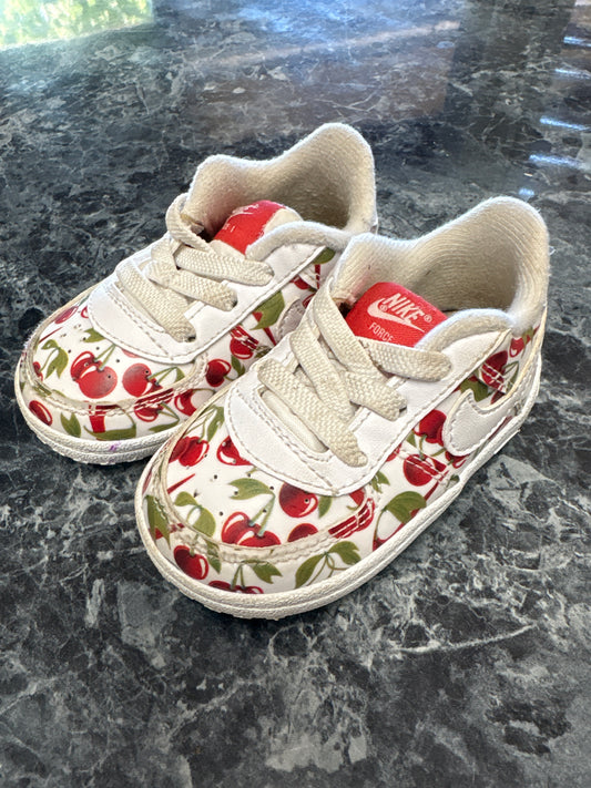 4c Nike Cherry Crib Shoes