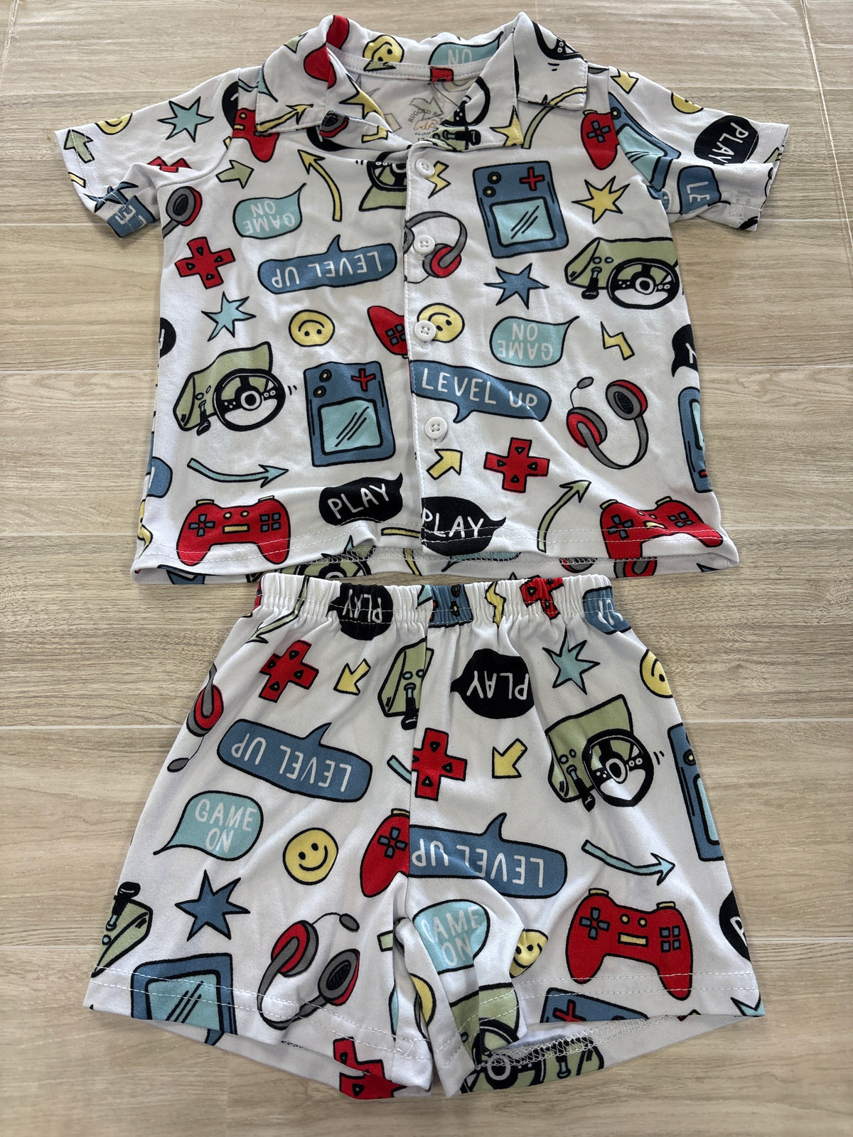 12m Rugged Bear White Gamer Printed 2 Piece Pajama Set