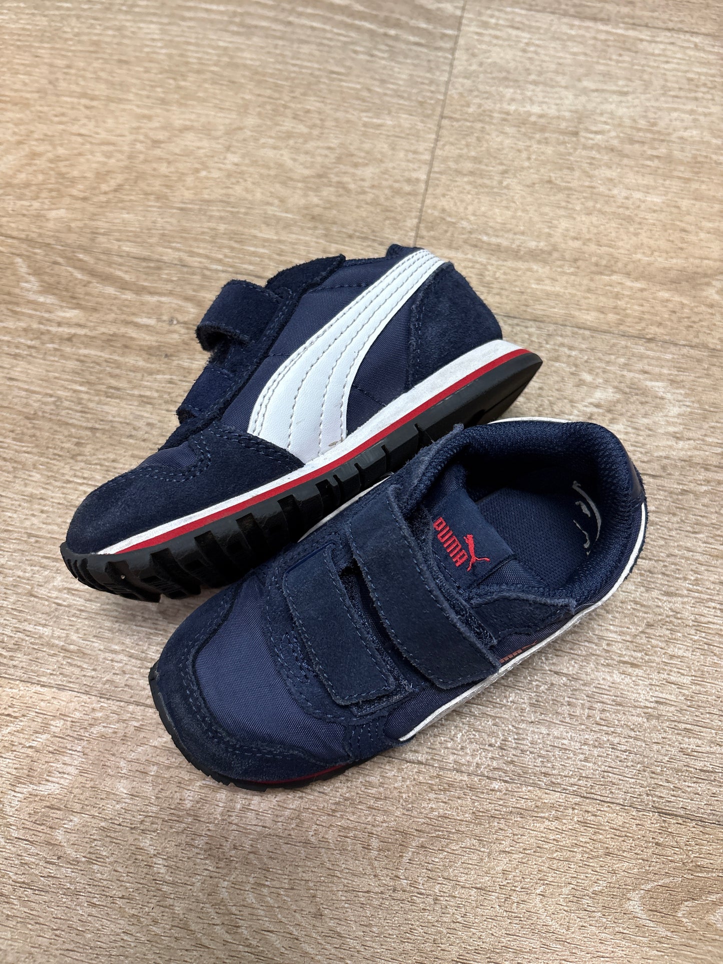 8c Puma Navy/Red/White Velcro Shoes