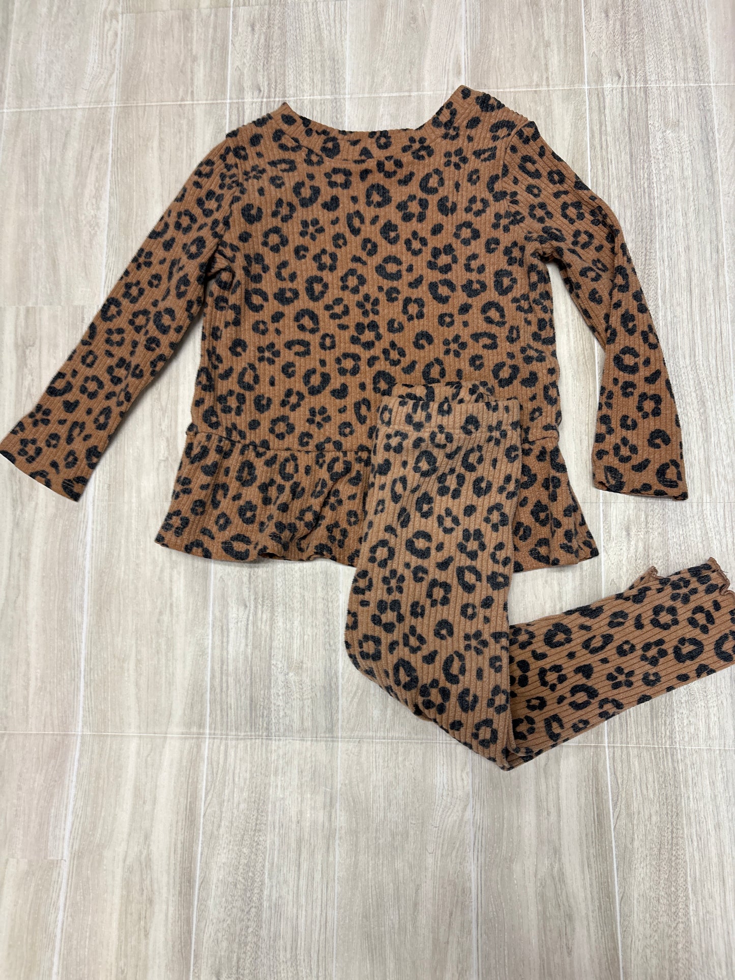 2T Leopard Long Sleeve + Legging Set
