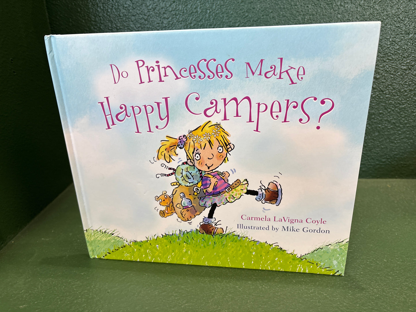 Book - Do Princesses Make Happy Campers