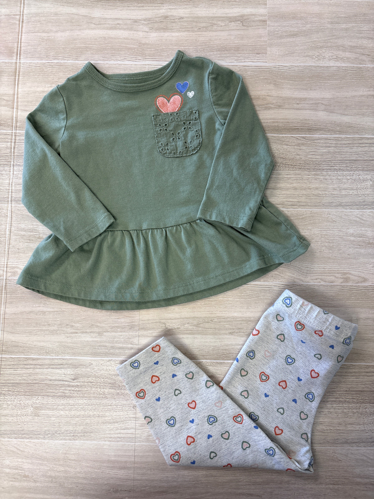 12m Green Long Sleeve + Grey Heart Leggings