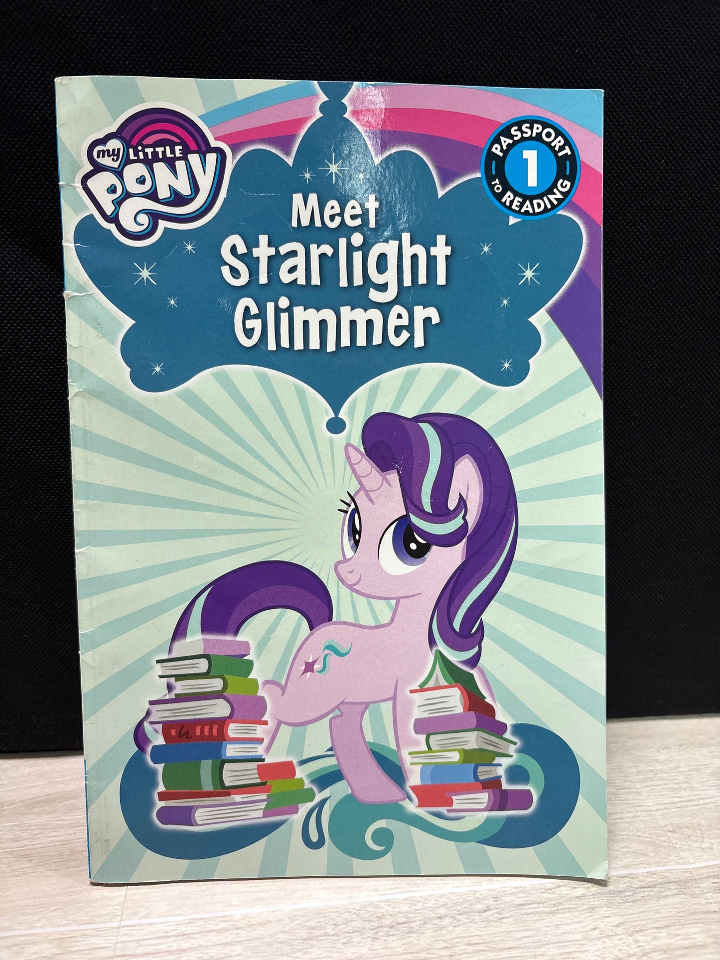 Book - My Little Pony - Meet Starlight Glimmer