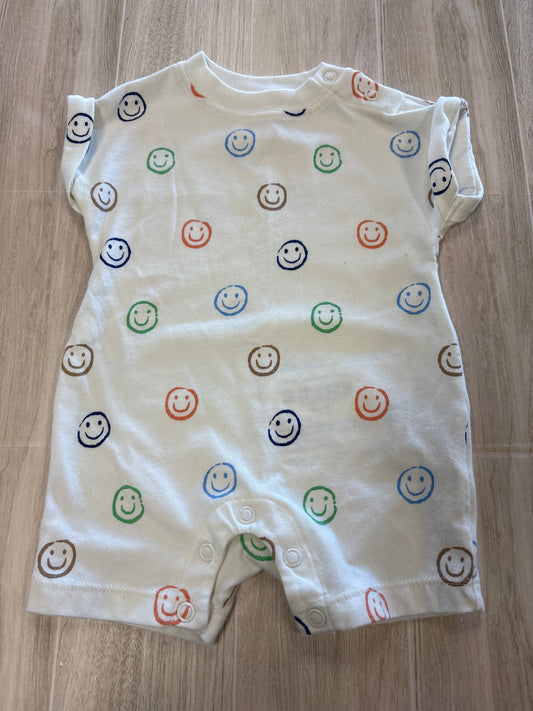 0-3m Smiley Shortie Romper