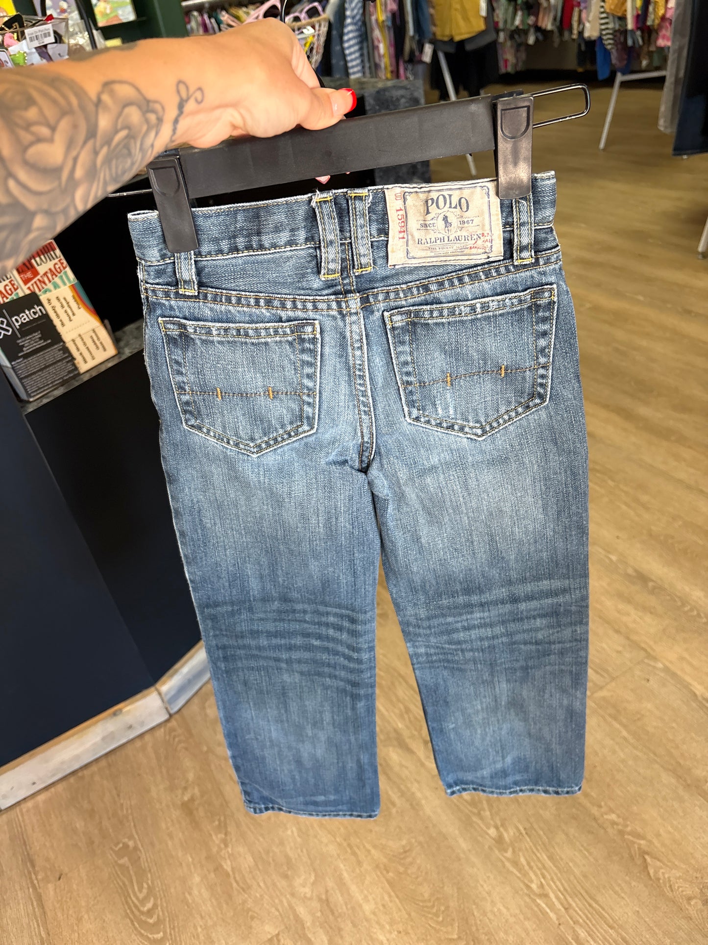 6 Ralph Lauren Medium Washed Pant