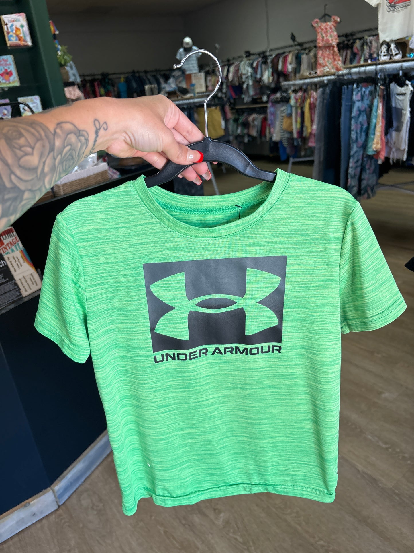7 Green Underarmour Shirt