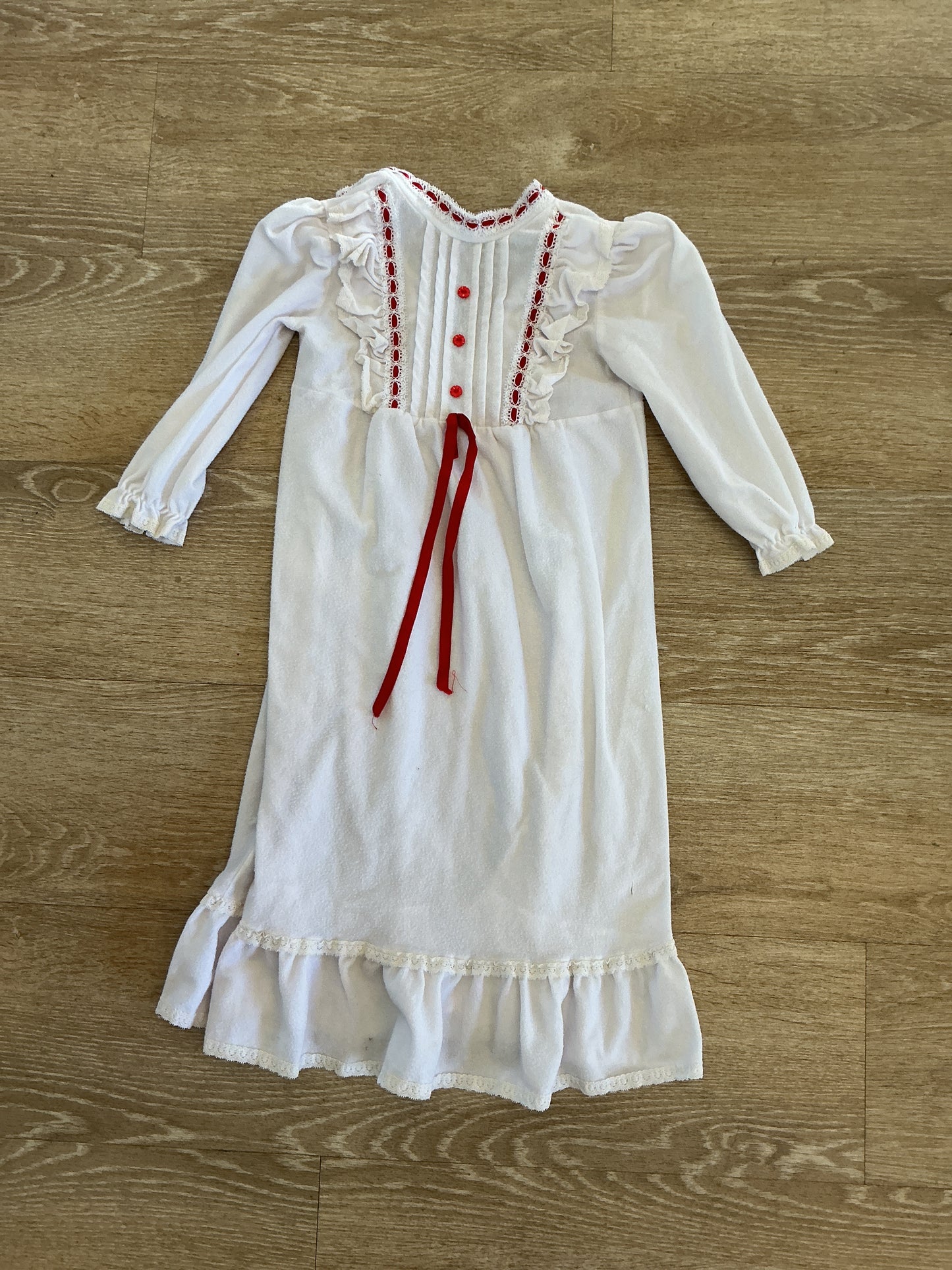 Vintage 4/5T White Ruffle Nightgown