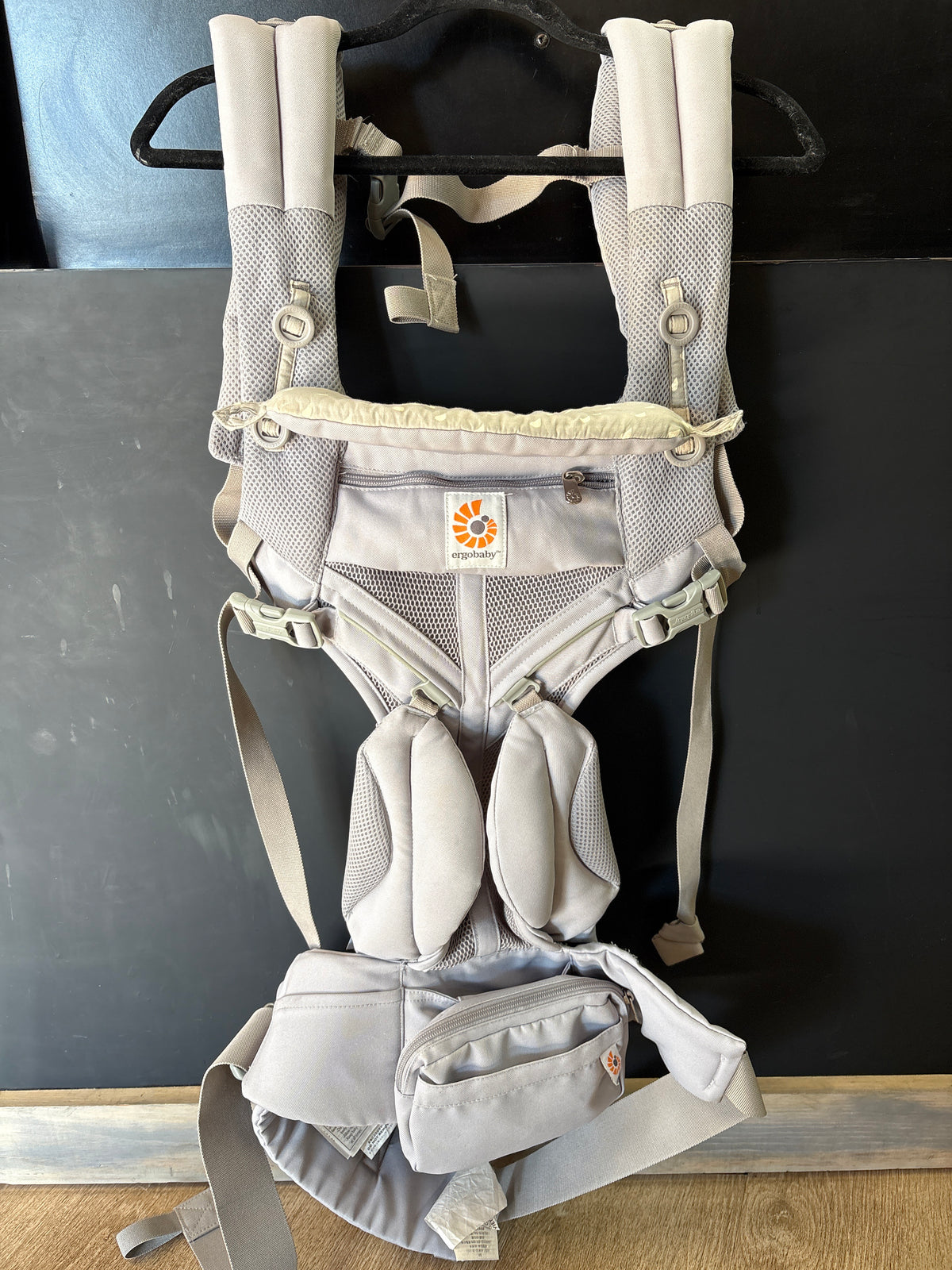 Ergobaby Omni Carrier - Light Grey