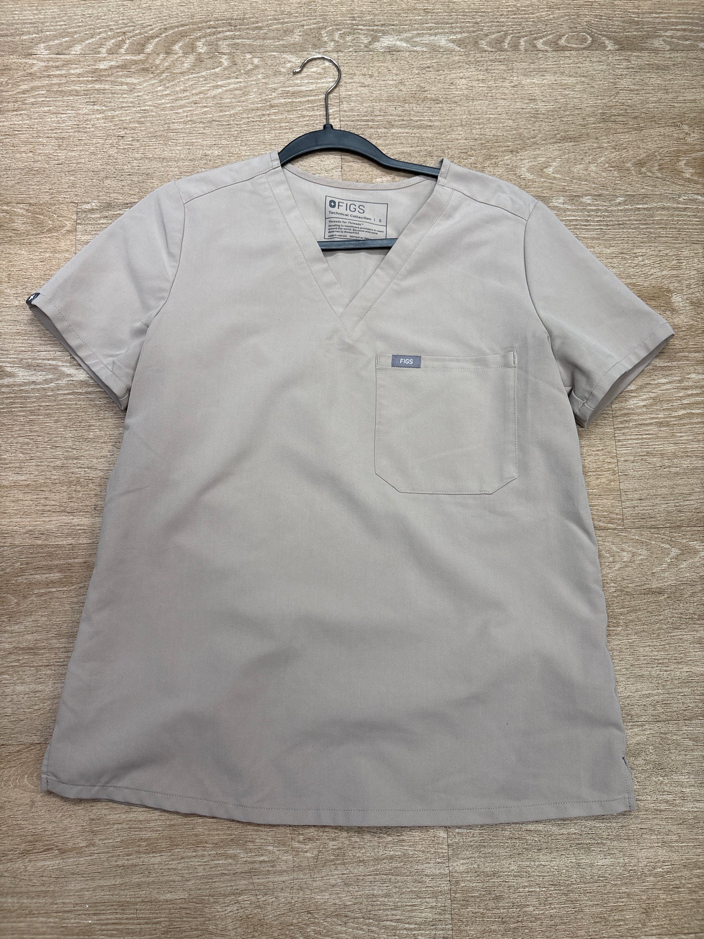 Womens Small FIGS Scrub - Tan Shirt