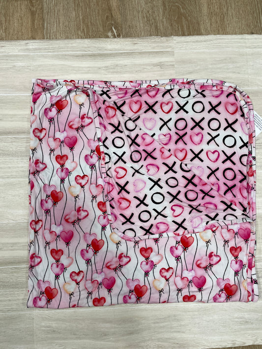 Birdie Bean Reversible Blanket - Pink Hearts/XOXO