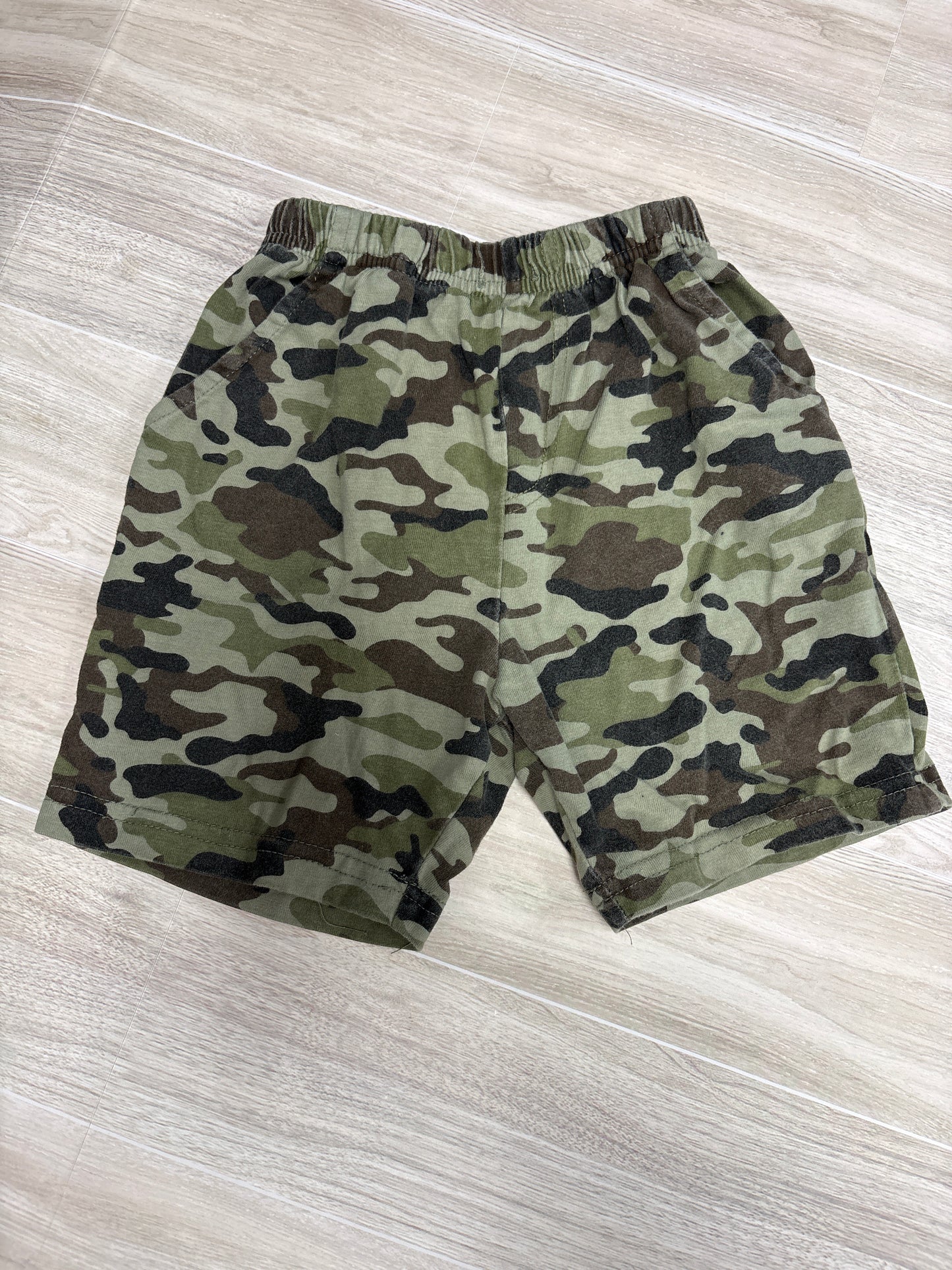 4/5T Soft Camo Shorts