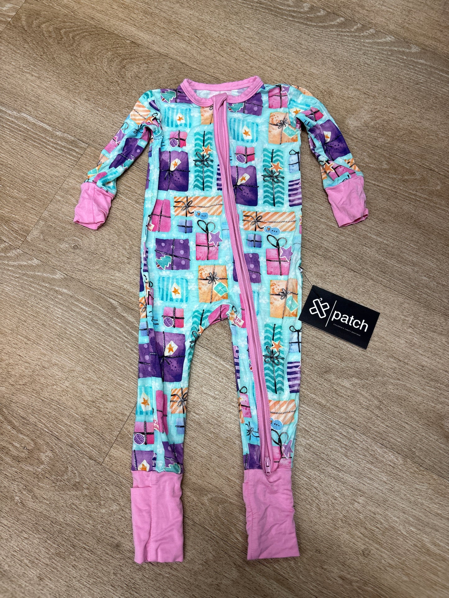 6-12m Birdie Bean Holiday Presents Pajama