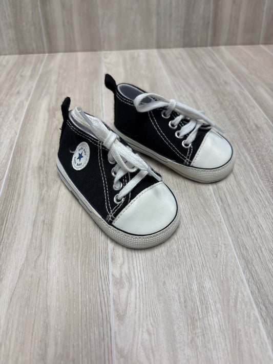 2c B+W Faux Converse