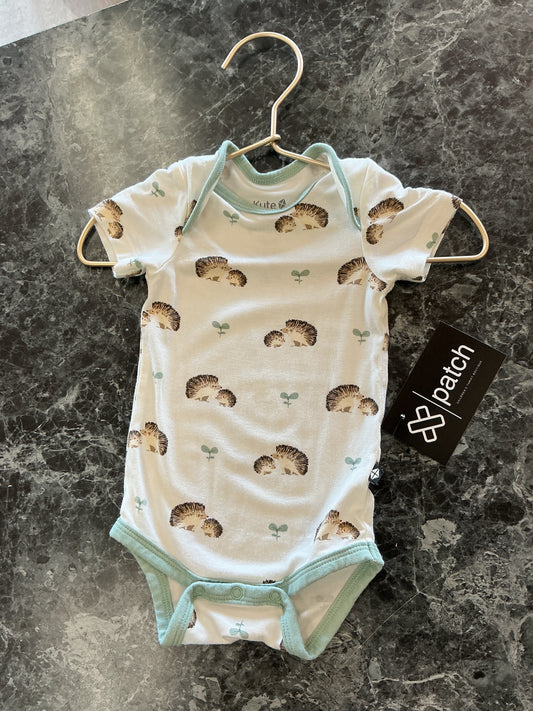 0-3m Kyte Hedgehog Onesie