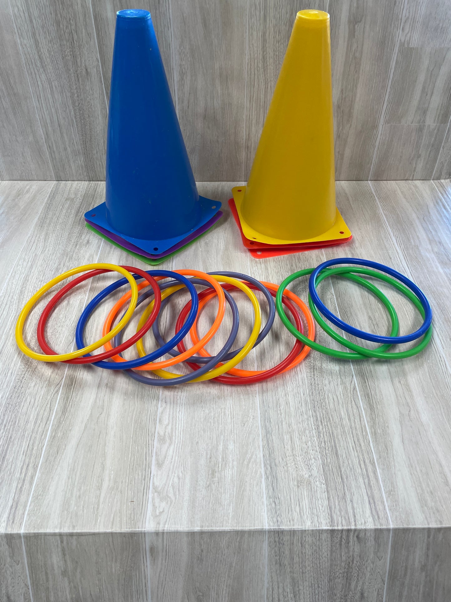 Toy - Cone + Rings