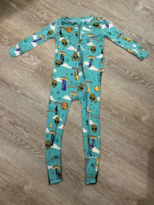 18-24m Posh Peanut Alien Footed Pajama