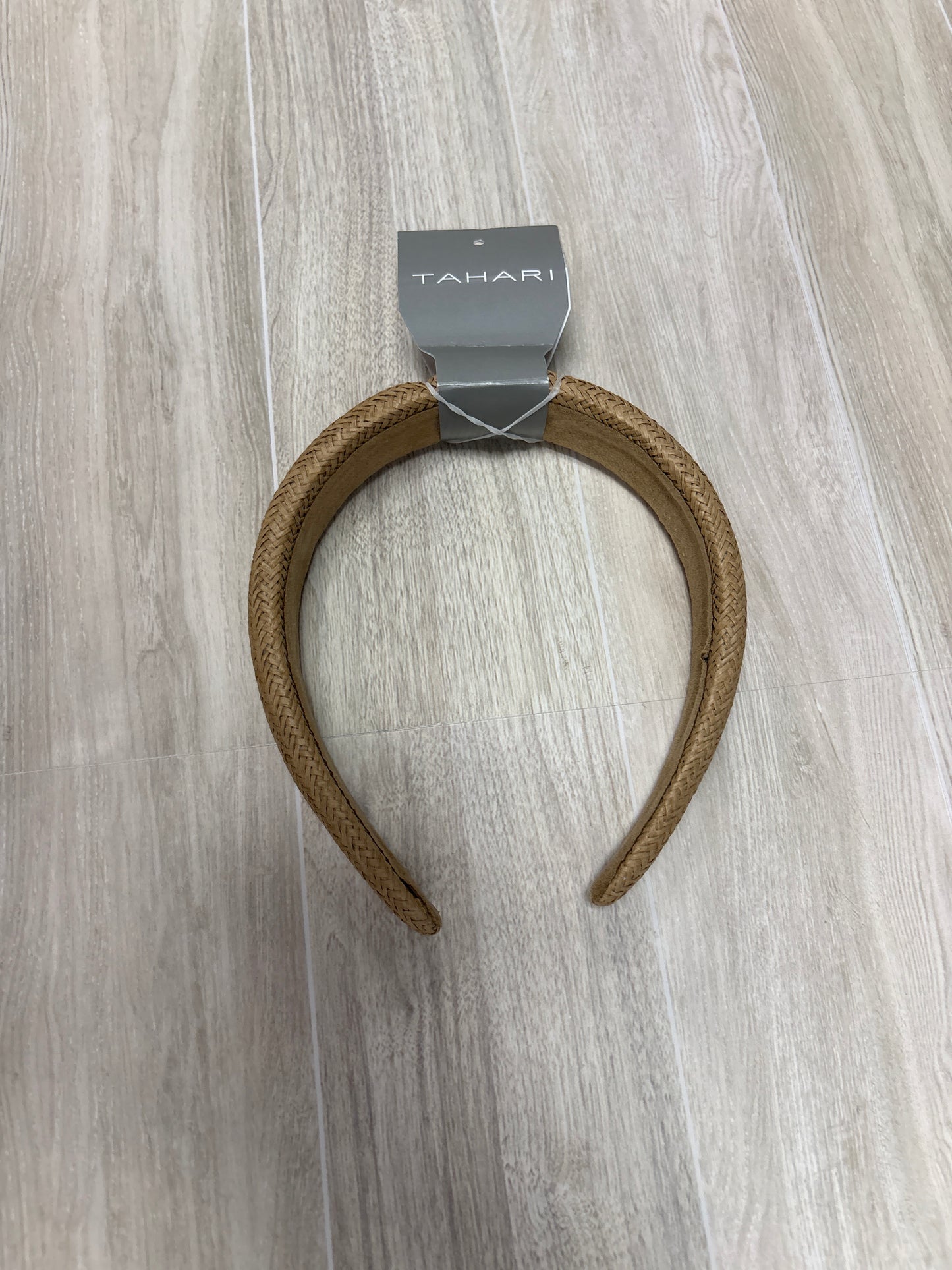 NWT Tahari Headband