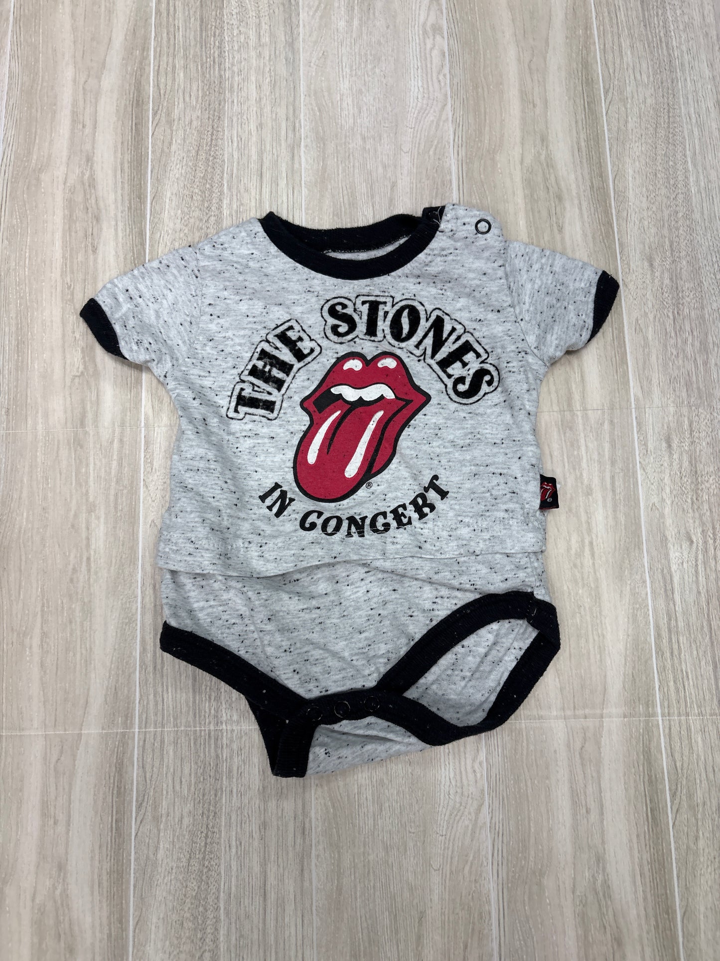 0-3m The Stones In Concert Heathered Grey Onesie