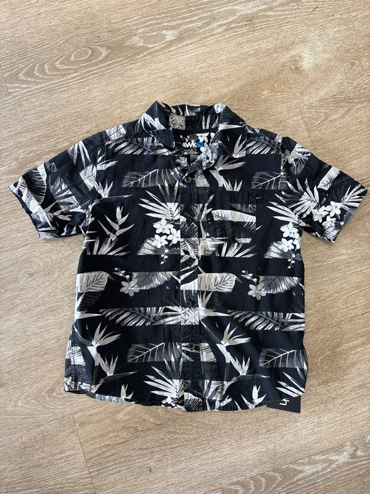 5/6 Hawk Black Leaf Button Shirt