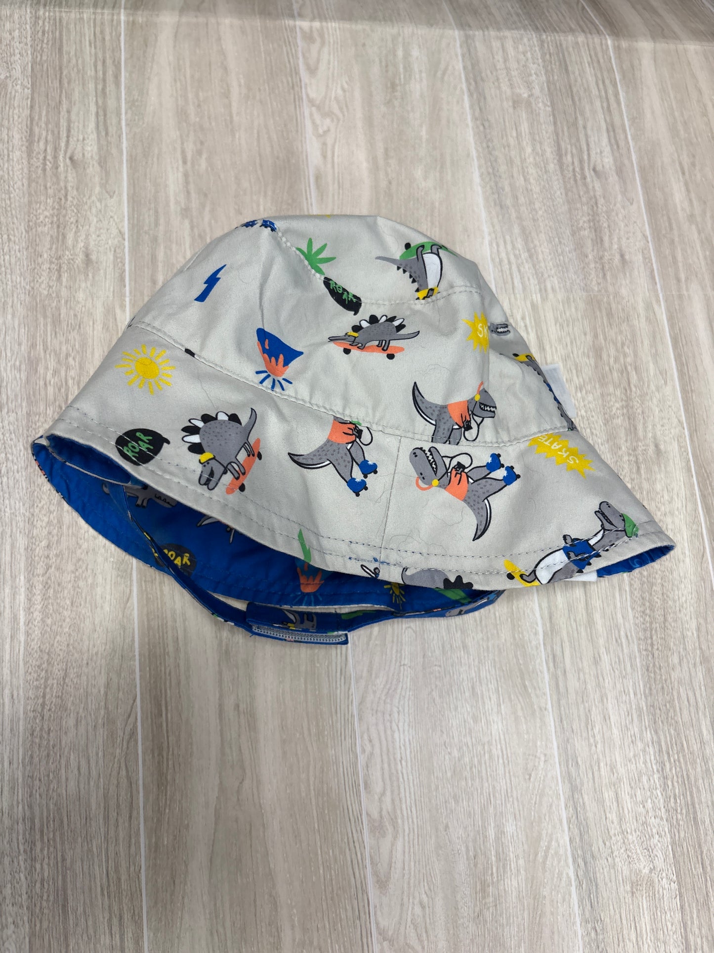 6-24m Reversible Bucket Hat