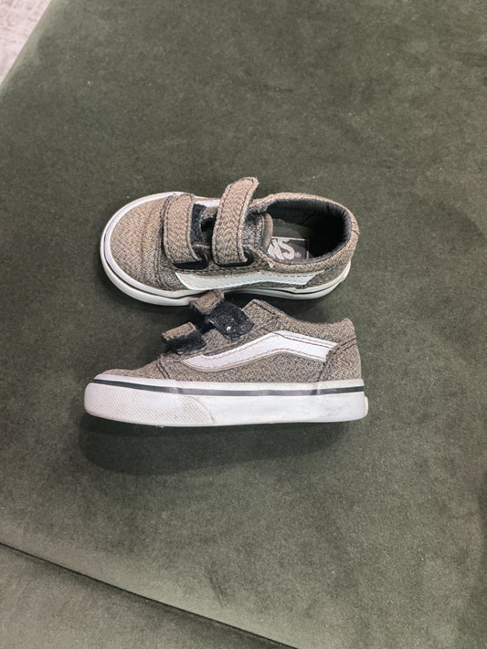 4c-brown-velcro-vans