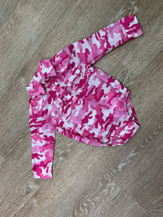 12m Wrangler Pink Camo Pearl Snap Onesie