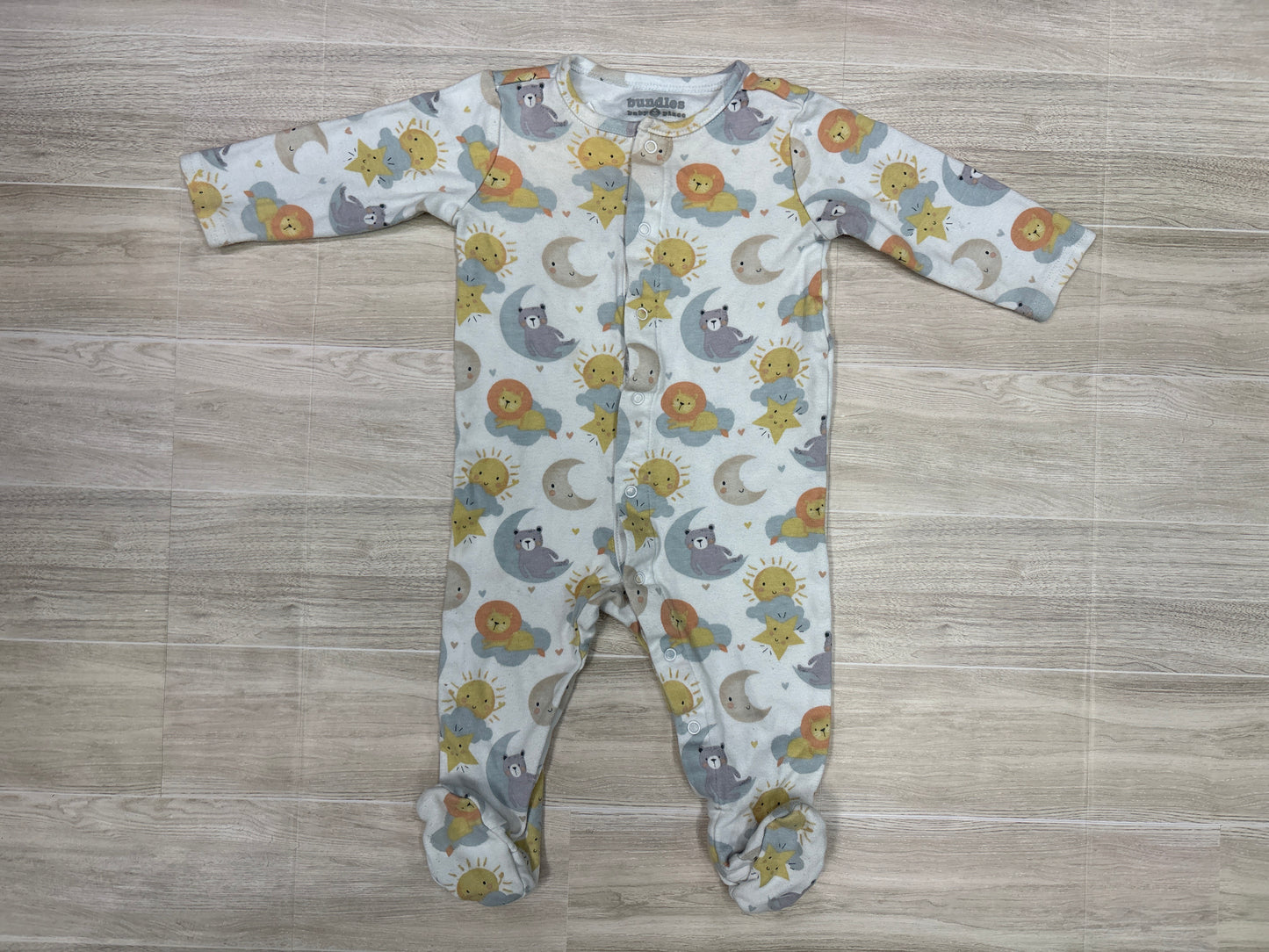 3-6m Moon + Star Button Footie Pajamas
