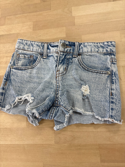 8 Light Wash Raw Hem Denim Shorts