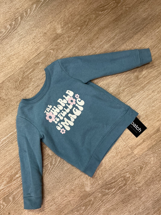 3t-the-world-is-full-of-magic-crewneck