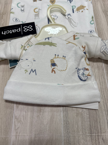 NWT 6-9m Alphabet Animals 2 Piece Pajama + Hat Set