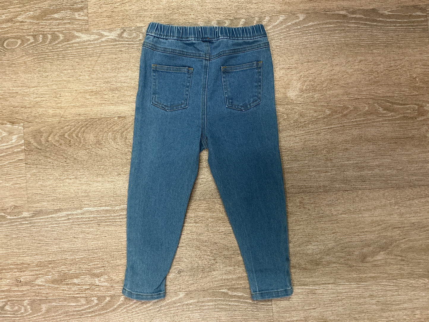 nwt-distressed-denim-skinny-jeans