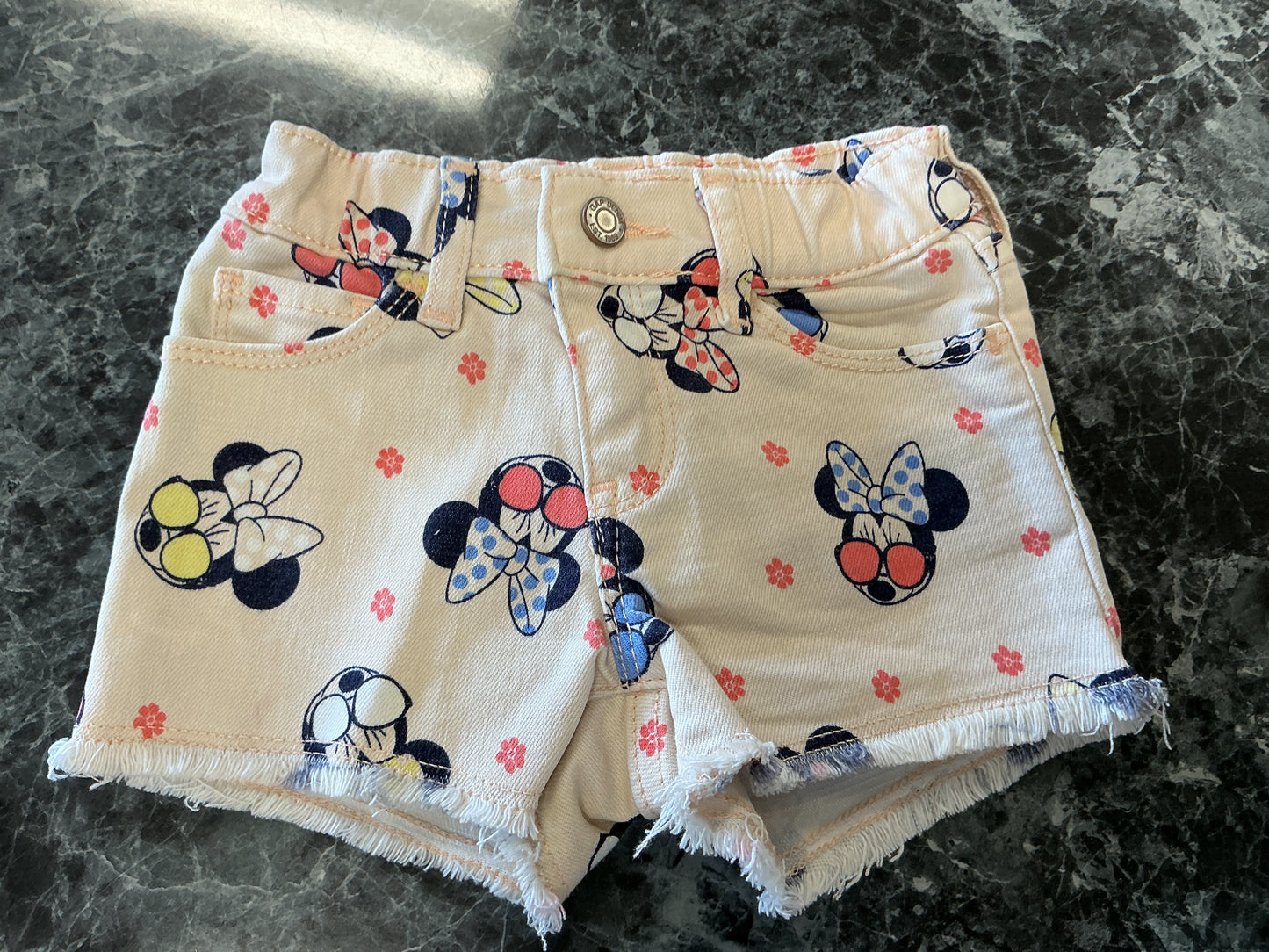 12-18m Gap Disney Light Peach Shorts