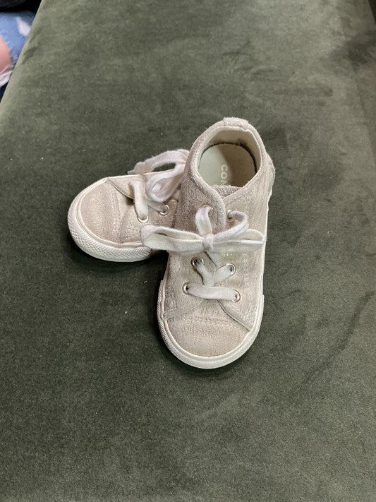 7c Converse Glimmer Sneakers