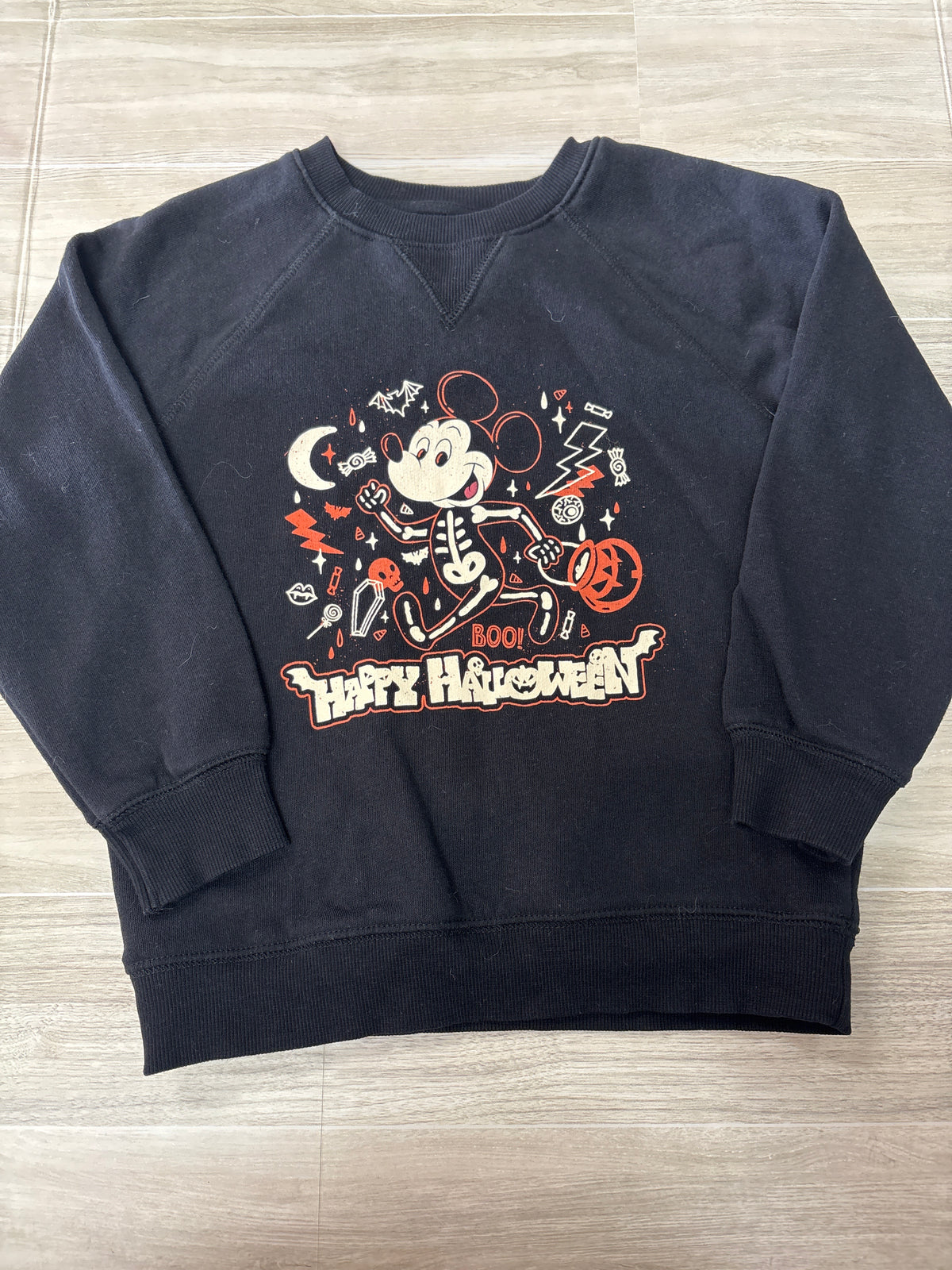 5T Black Happy Halloween Mickey Crewneck