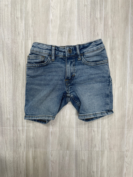 3T Light Wash Button Denim Short