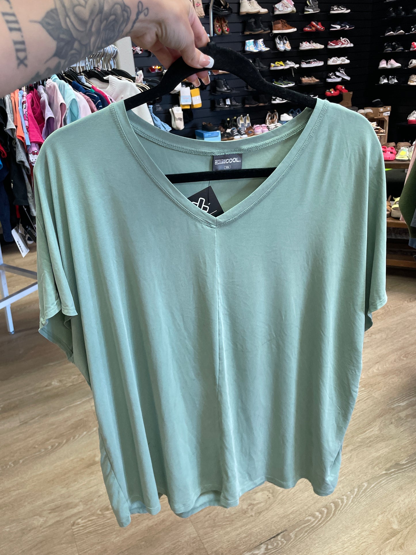 XXL Womens Sage Cooling Tee