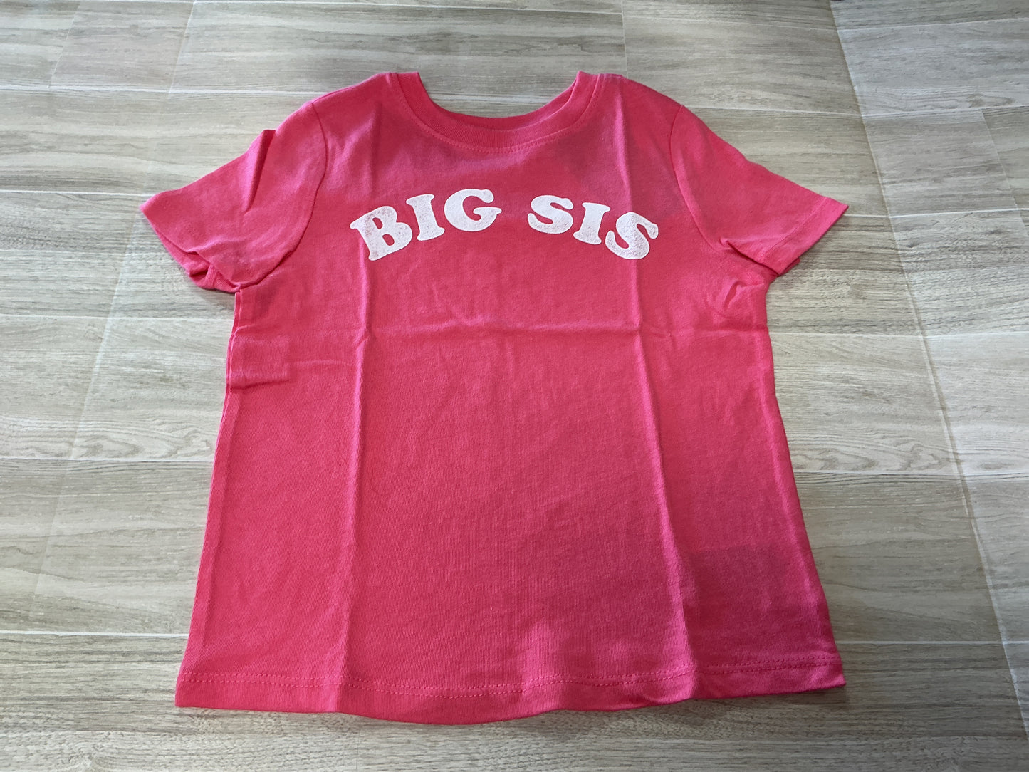 NWT 4T Salmon Big Sis Graphic Tee
