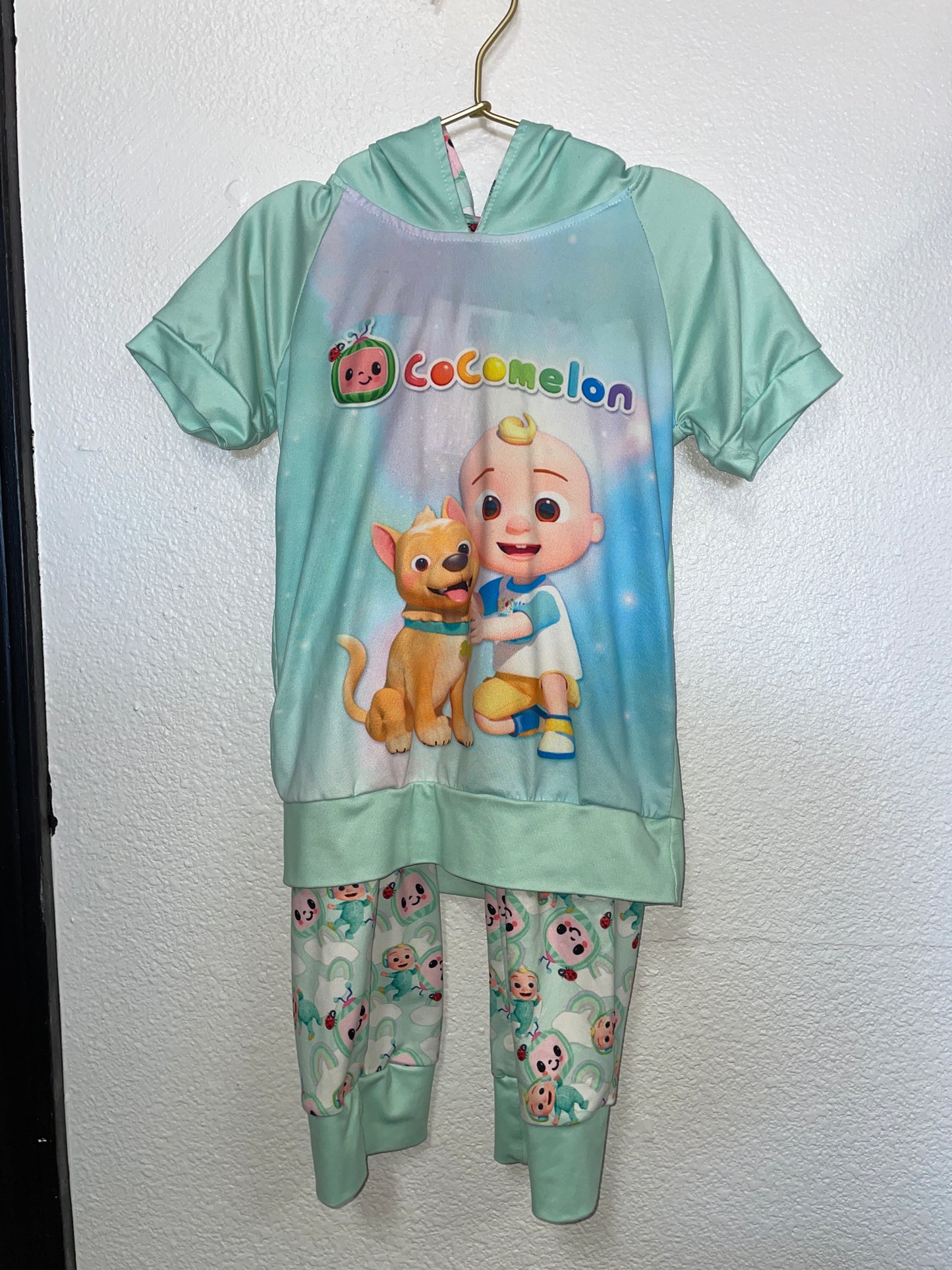 2T Cocomelon Set