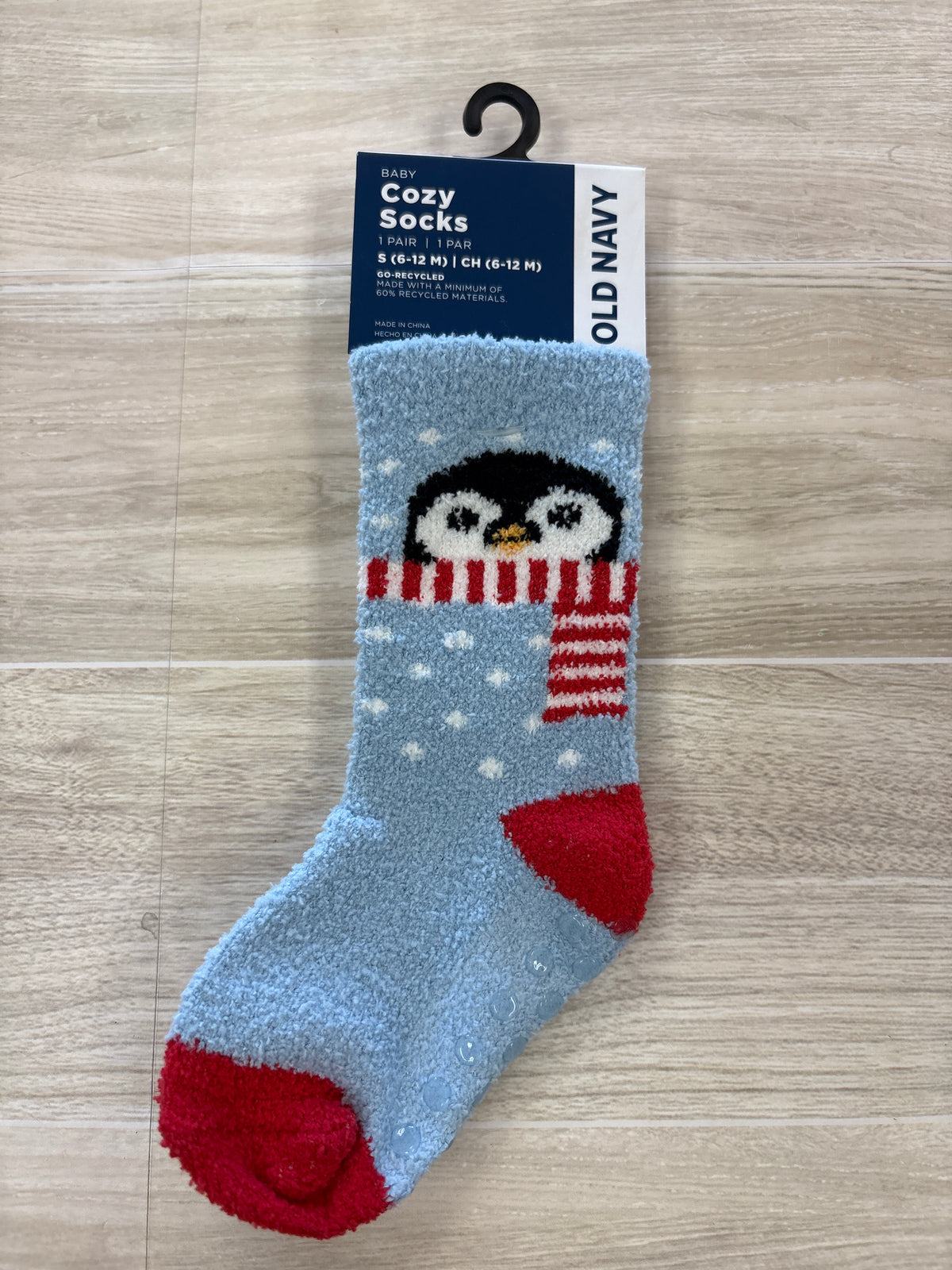 NWT 6-12m Cozy Penguin Socks