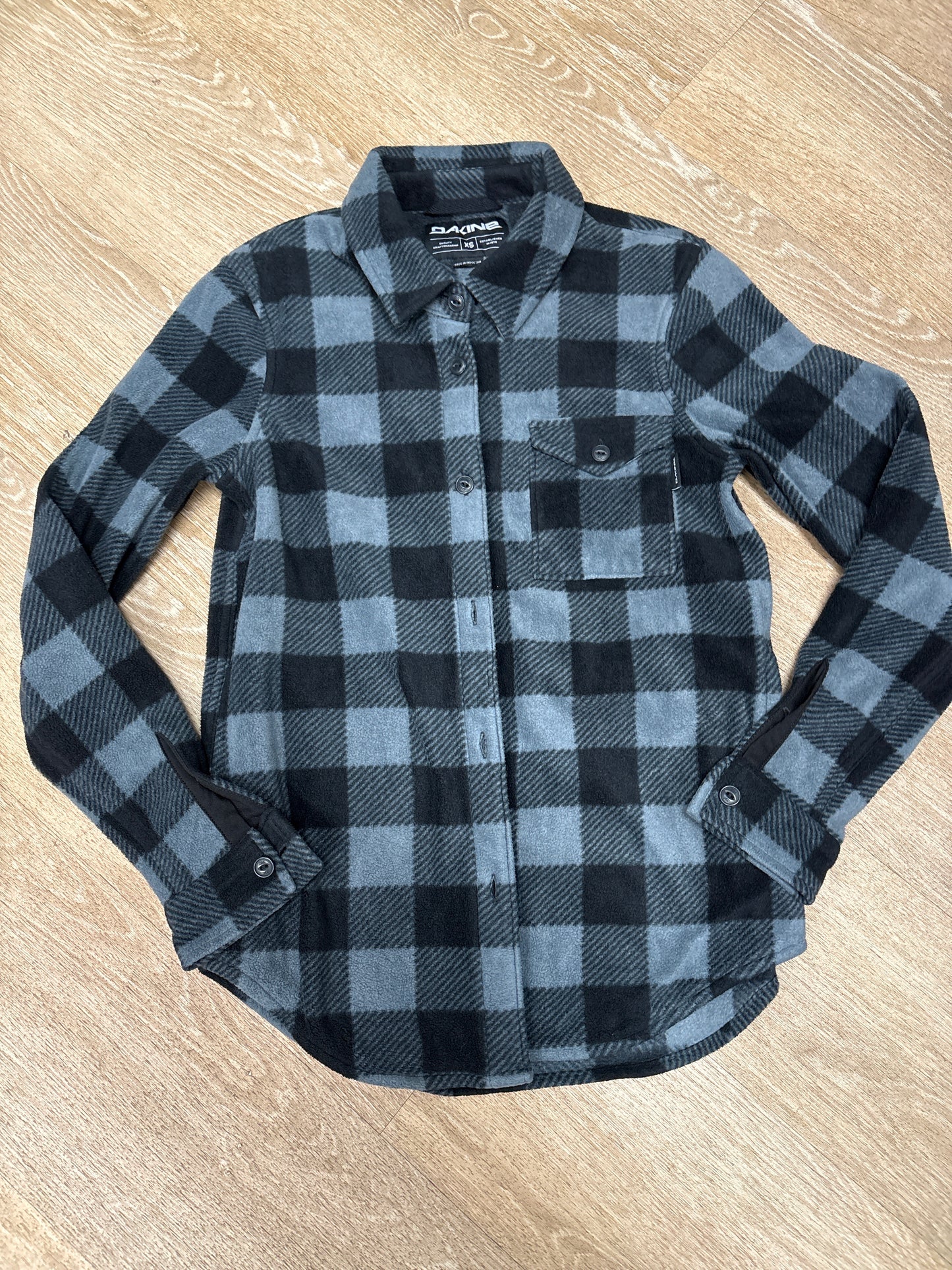 14/16 Dakine Black/Blue Soft Plaid Shacket