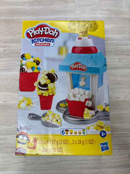 NWT Toy - Play-Doh Kitchen Creation Popcorn Machine
