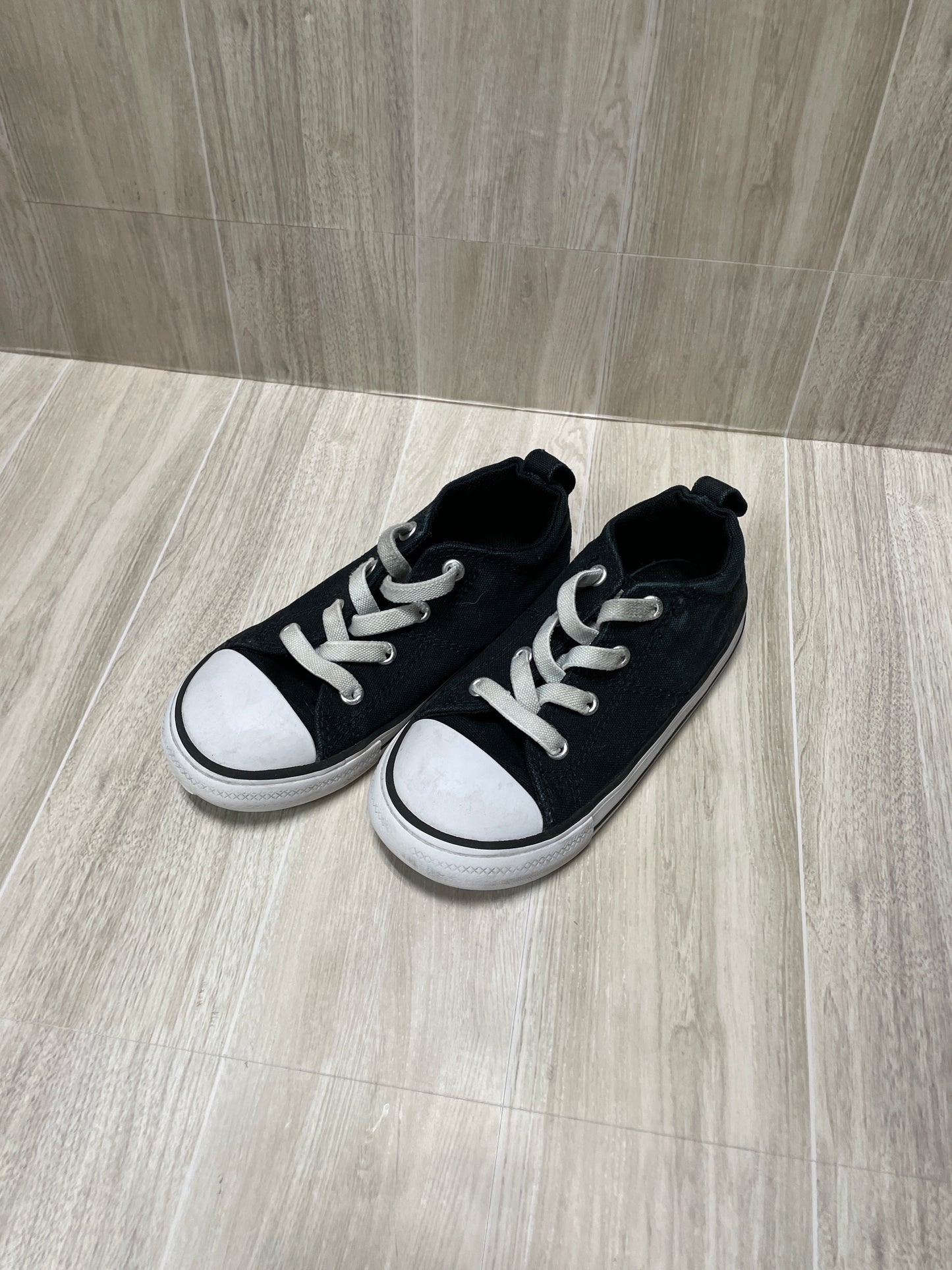 10c Slip On Converse
